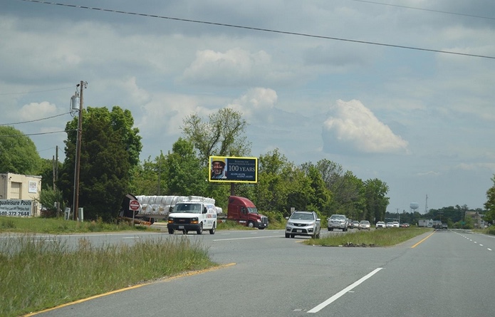 E/S RT. 17, 3 MI. W/O I-95, F/NW Media