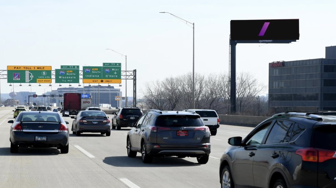 Jane Addams  Twy (I-90) E/O Mannheim Rd S/L F/W Media