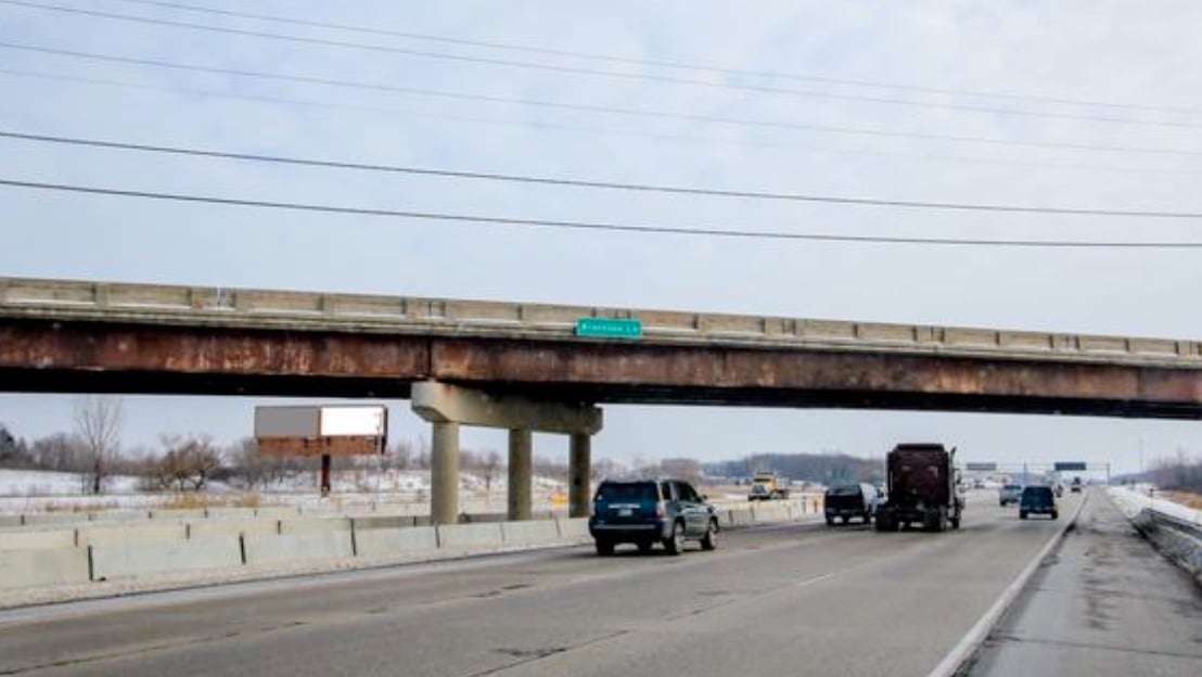 I-94 NS 250ft E/O Hwy 101/Brockton F/W - 2 Media