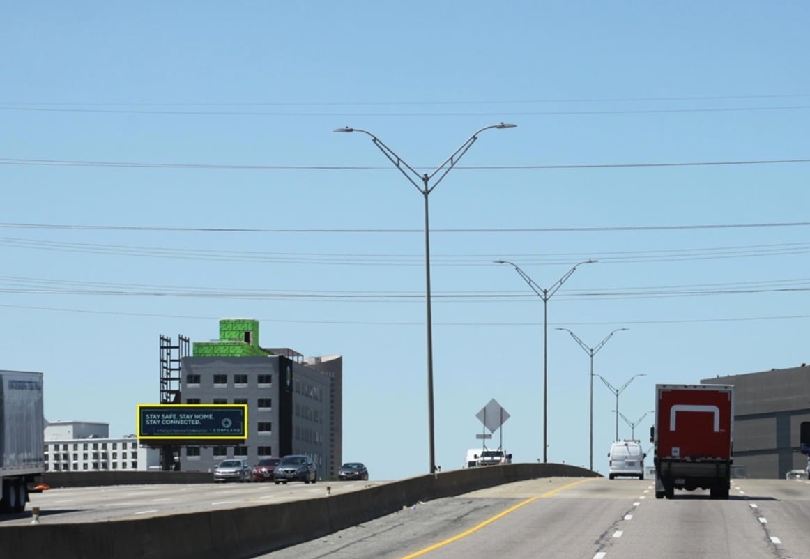 Stemmons Fwy w/l .1 mi n/o Oaklawn Rd Media