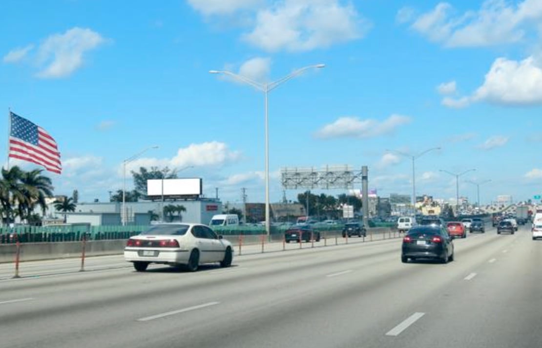 I-95 WS 0.3mi N/O Hallandale Bch Blvd F/S - 1 Media