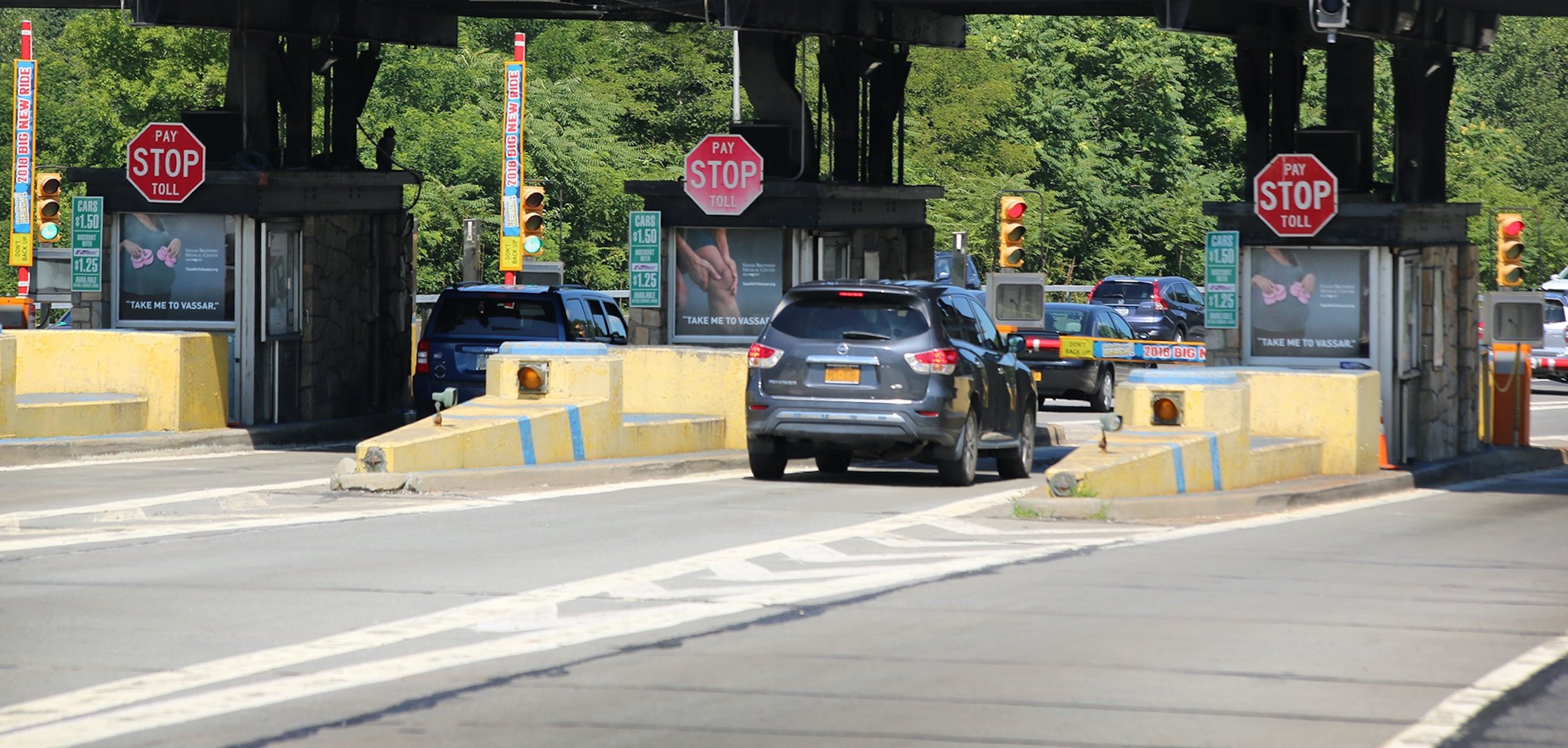 Mid Hudson Bridge Toll Plaza-Front Window Media