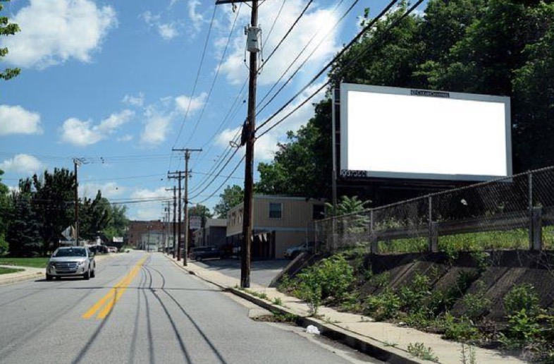 Leeds Ave ES 600ft N/O Rt 695 Over F/S - S Media