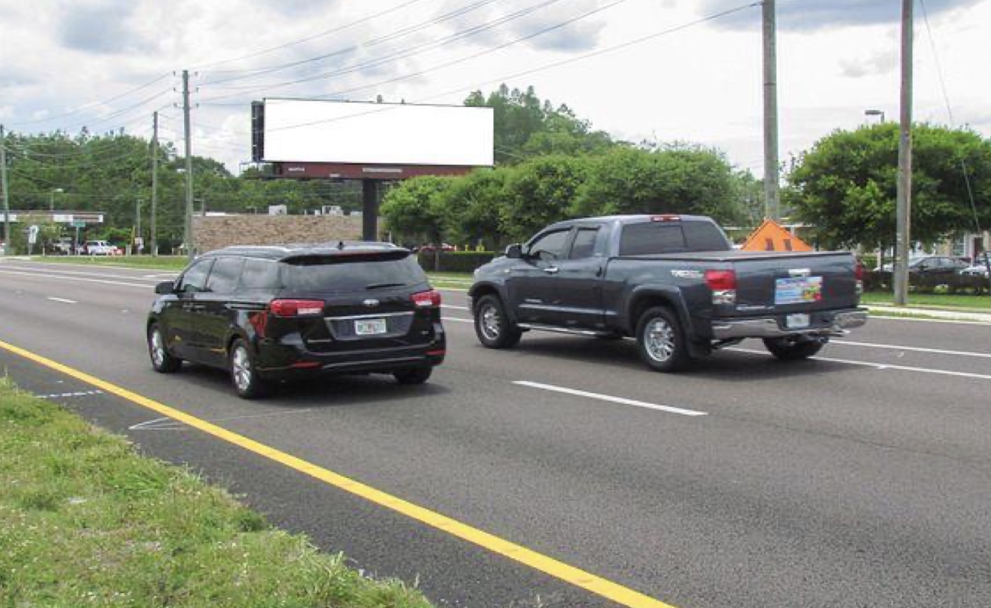 Dale Mabry Hwy WS 25ft N/O Sun Lake Blvd F/N - 2 Media