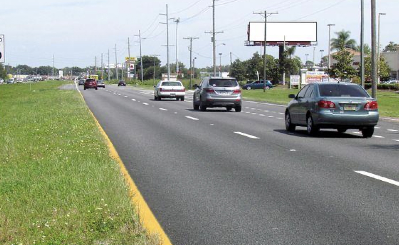 Dale Mabry Hwy ES 0.5mi N/O Hillsborough County F/S - 3 Media