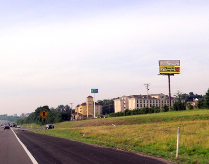 I-24 S/S .2 MILE E/O SAM RIDLEY PKWY EXIT 66 F/W (BOT) Media