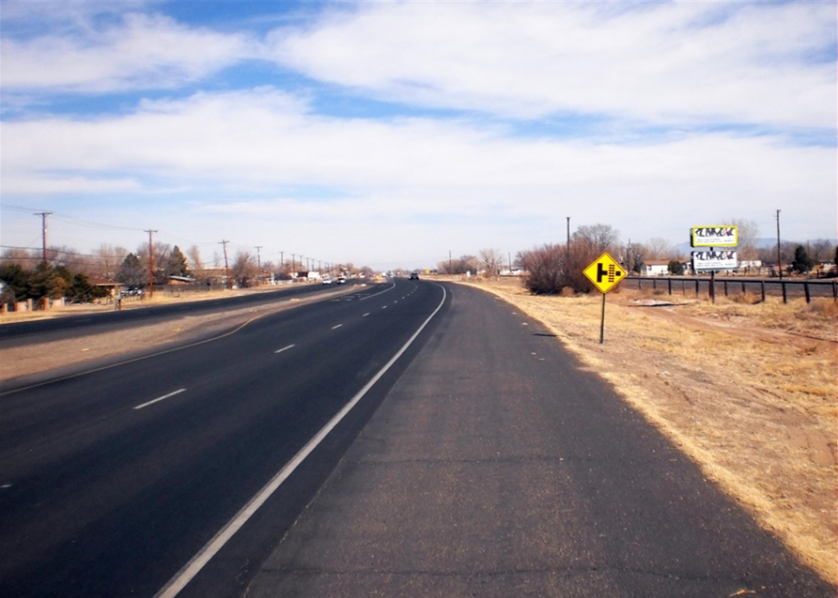 HWY 314 500' S CAMINO DE LOS CHAVEZ ES LOS LUNAS Media