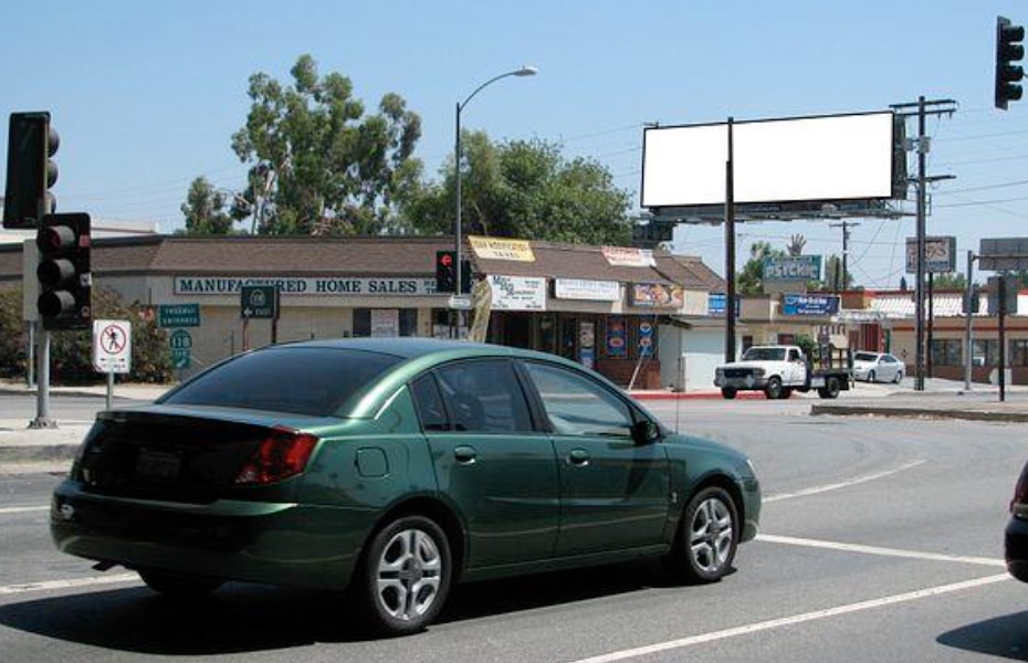 Sepulveda ES 120ft N/O Chatsworth (NO EXT) F/N - 1 Media