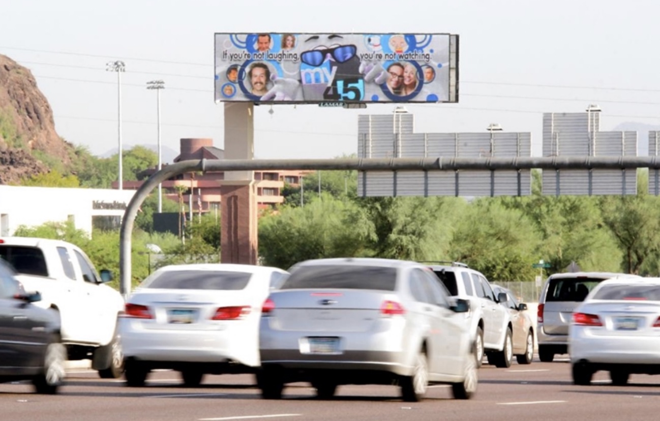 I-10 FWY 1/4 MI N/O US 60 (02-76S) Media