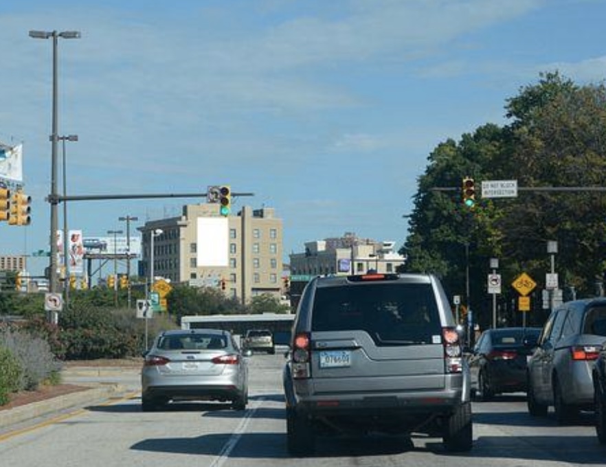 I 83 ES 300ft N/O E Fayette St F/S - 1 Media