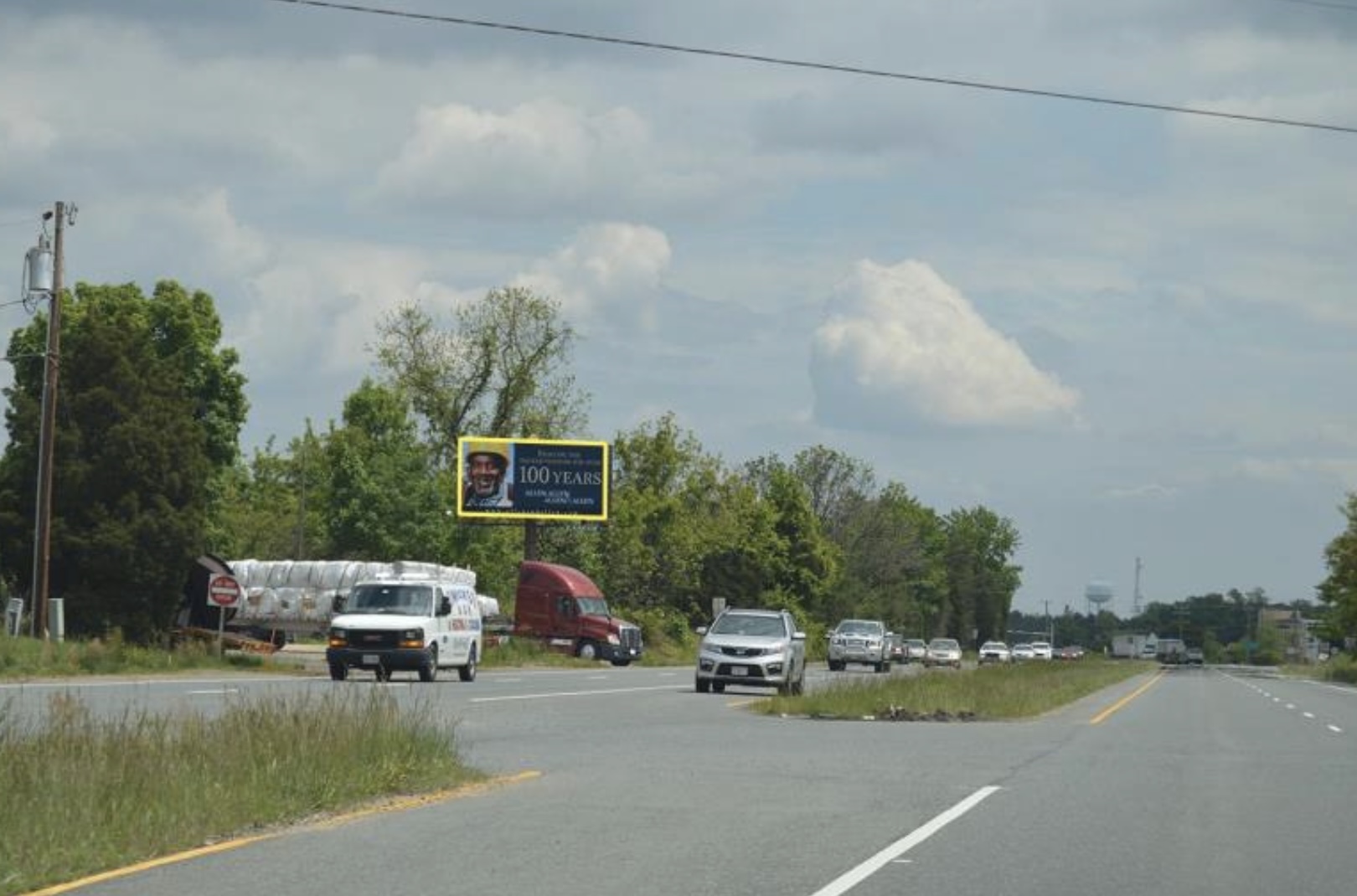 E/S RT. 17, 3 MI. W/O I-95, F/NW Media