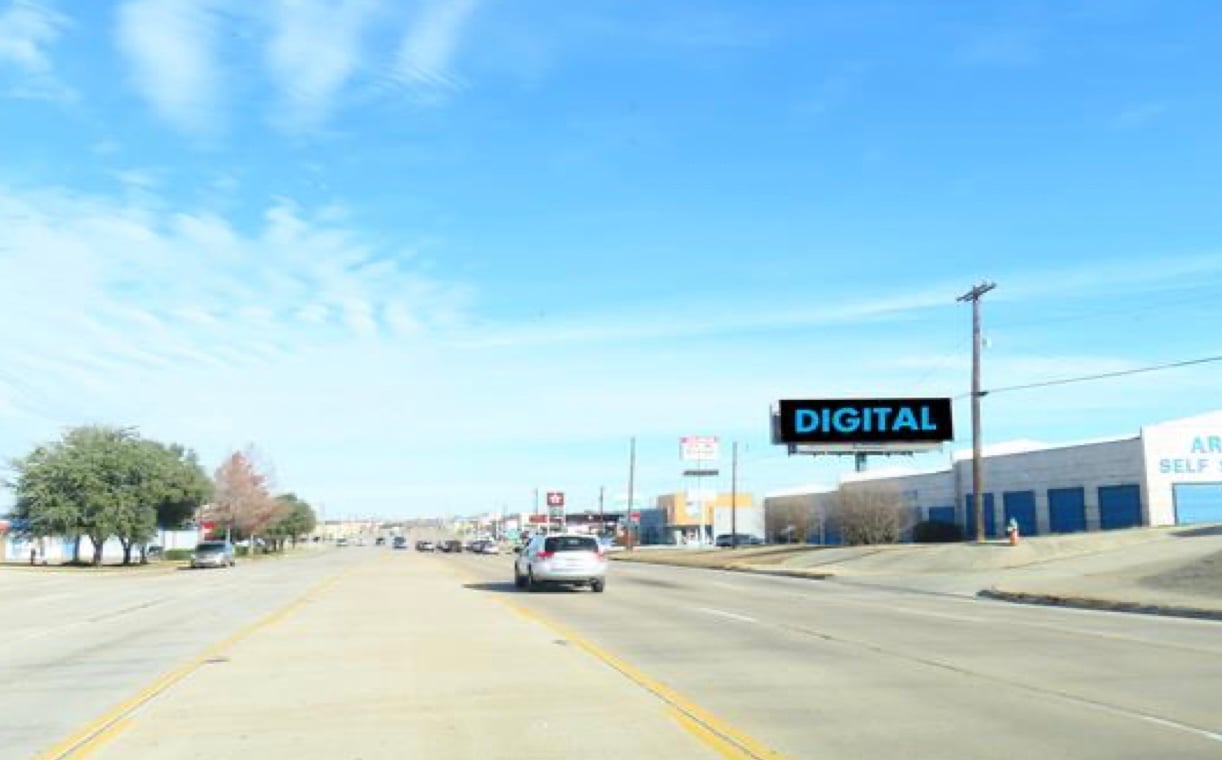 DIGITAL Denton Hwy ES 300ft N/O Twin Oaks F/S - 2 Media