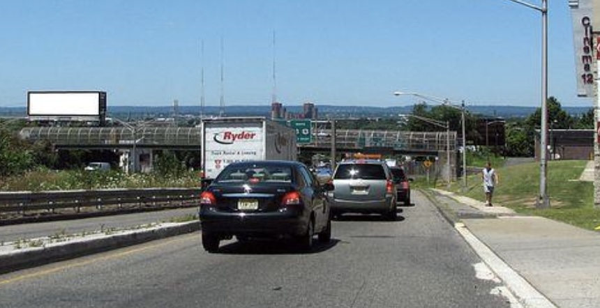 I-495 SS 900ft W/O Kennedy Blvd F/E - 1 Media