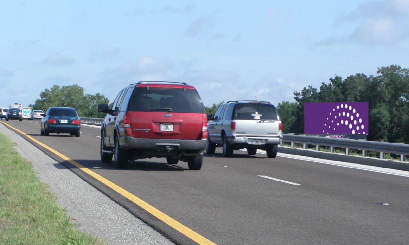 SSP (Fl Turnpike), 1.46 mi N/O SR 33; E/S F/S Media