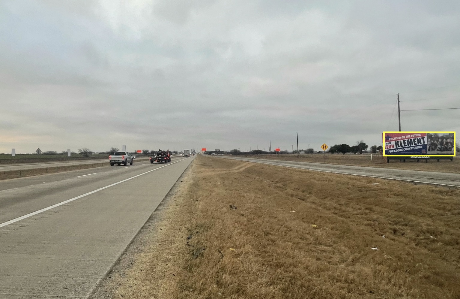 I-35 1.3 mi N/O FM 922 WS Media