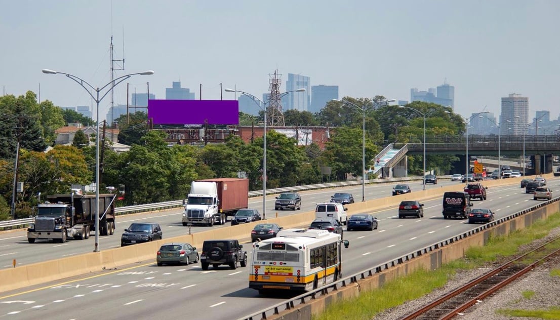 N/S I-90 (Mass Pike) @ Lincoln Street F/W Media