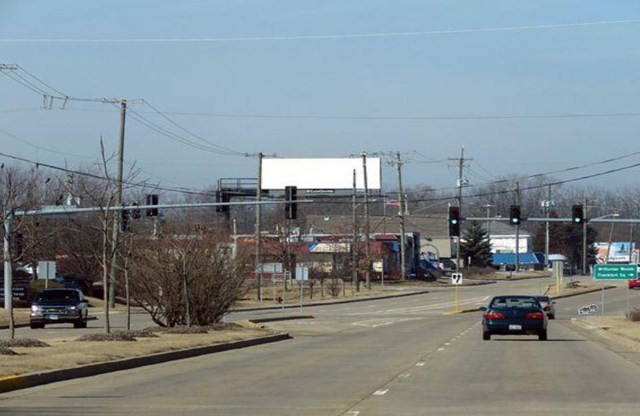 Lincoln Hwy SS 90ft W/O 78th St F/E - 1 Media