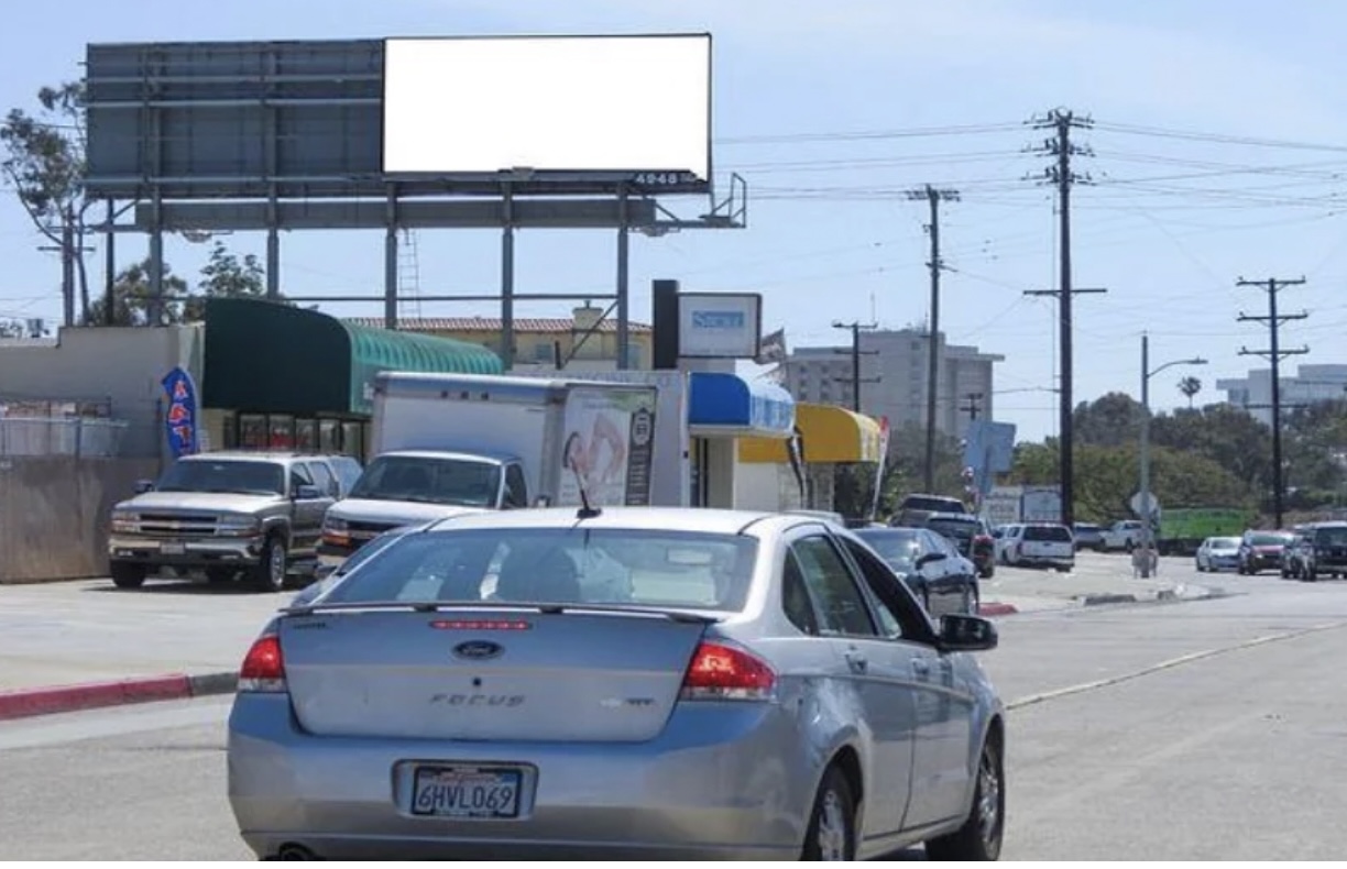 Newport Blvd ES 300ft S/O Monte Vista F/SW - 2 Media