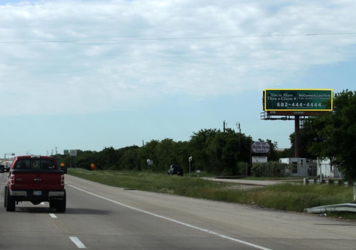 I-35E .5 MI S/O RED OAK RD. MP 409, W/S Media