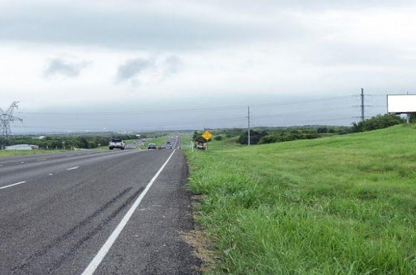 Hwy 287 WS 1000ft S/O Old Fort Worth Rd F/N - 2 Media