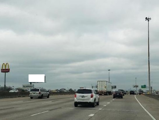 10500 I-45 S (Gulf Fwy) N/O Edgebrook Dr Media