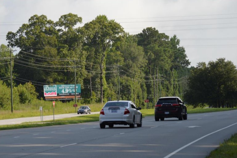 US-17 3.2 MI S/O JCT US 258 N Media