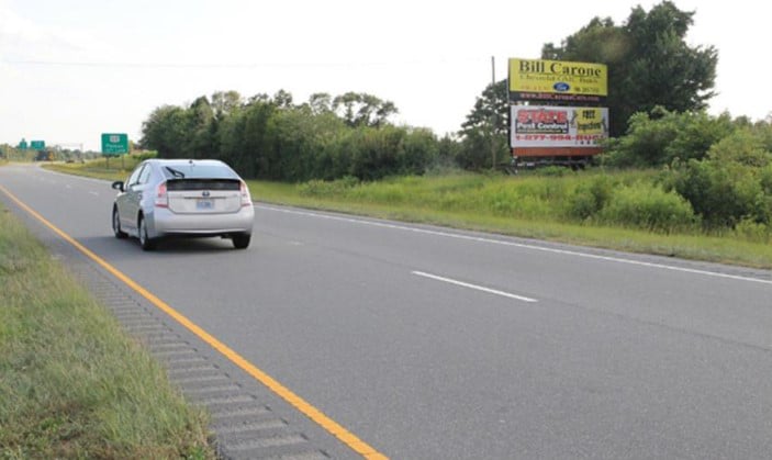 US HWY 117 W/S .25 MI. N/O W.TRADE RD. Media