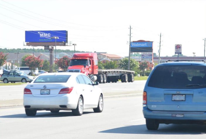 US HWY 17 W/S,1000FT N/O WESTERN BLVD,N/ Media