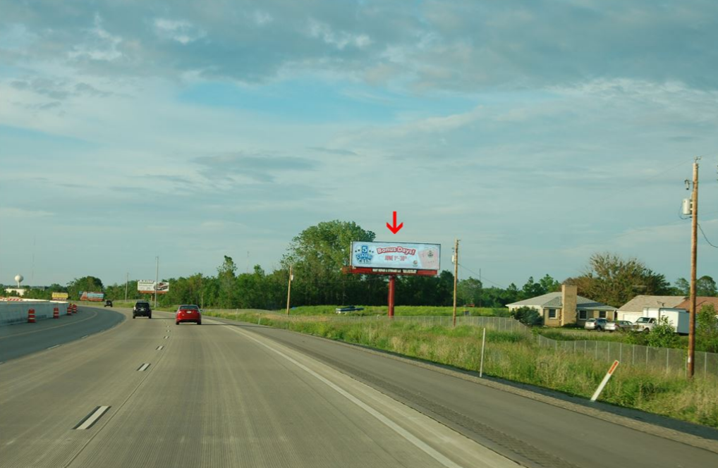 I-41, 3 mi S of Breezewood Ln, Neenah Media