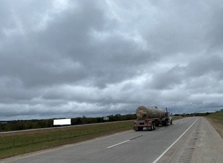 I-35 0.9 mi S/O US 70 ES Media