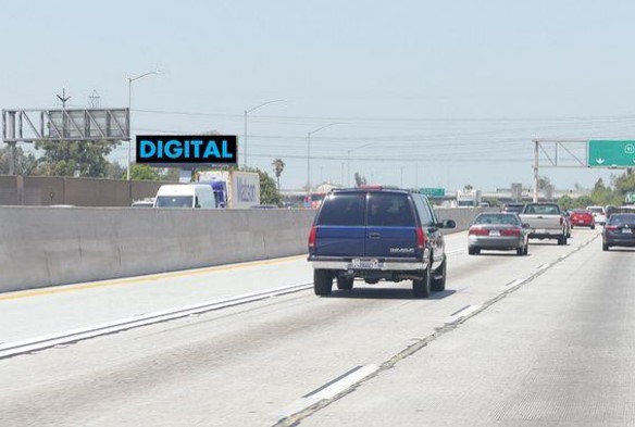 Artesia Frwy SS 0.03mi E/O Long Beach Frwy F/E - 1 Media