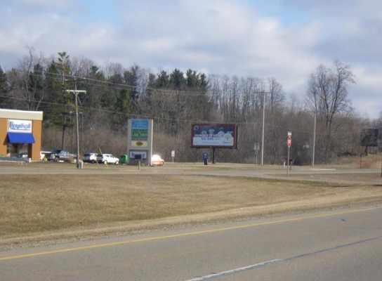 I-69 BL 600 ft S/O Packard Hwy WS Media