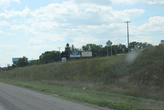 I-69 0.6 mi S/O Nixon Rd WS Media