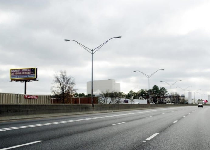 E/S I-75 .5M N/O OLD DIXIE HWY LHR F/N Media