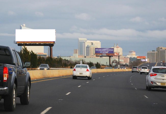 N/S Acxway 3.7mi E/O Toll Booth Atlantic City F/W Media