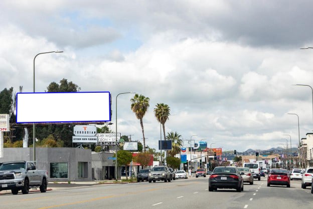 Ventura Blvd S/L E/O Canoga Ave % F/E Media