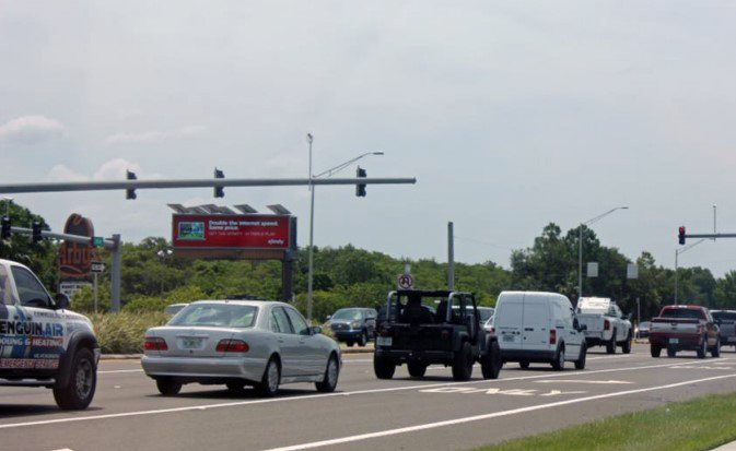 US41 @ CALOOSAHATCHEE BRIDGE E/S S/B Media