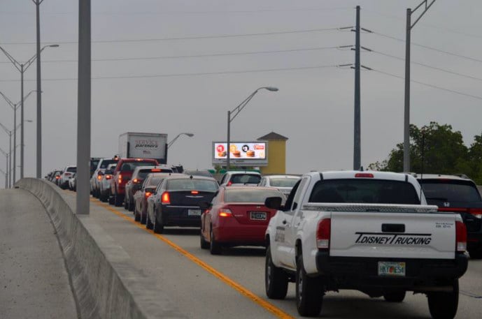 VETERANS PKWY E/O DEL PRADO SS/EB Media