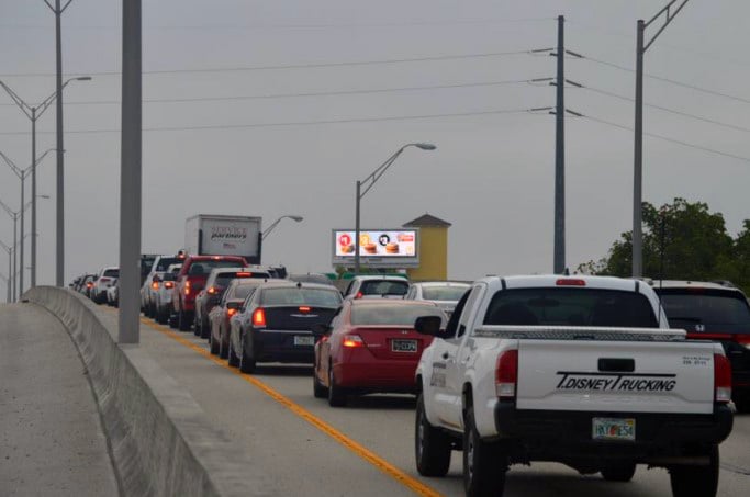 VETERANS PKWY E/O DEL PRADO SS/EB Media