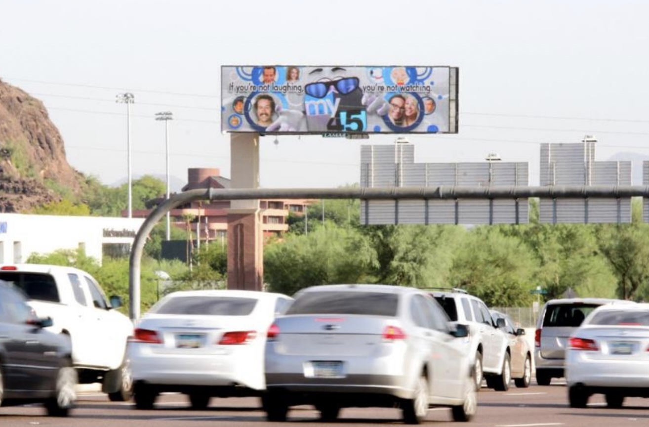 I-10 FWY 1/4 MI N/O US 60 (02-76S) Media