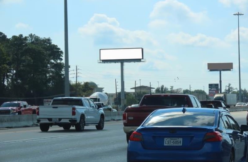 I-45 North Frwy ES 1.3mi N/O Research Forest F/N - 1 Media