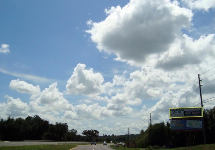 US 27 W/S 2000' S/O LAKERIDGE WINERY (Top) Media