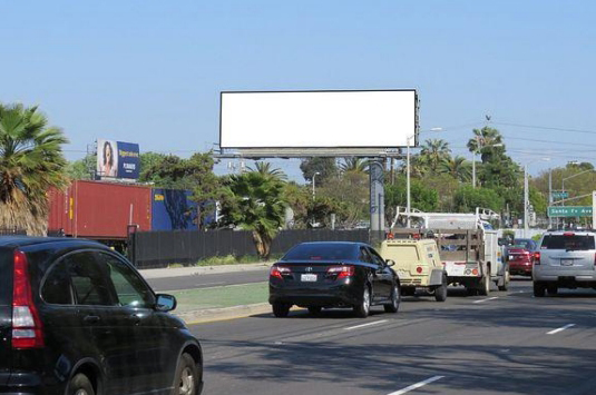 Del Amo NS 305ft W/O Santa Fe F/W - 1 Media