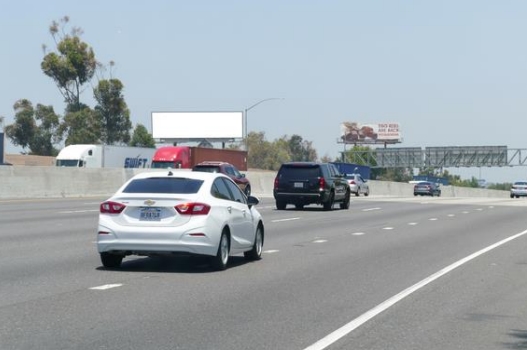 Long Beach Frwy WS 320ft N/O Atlantic F/S - 1 Media