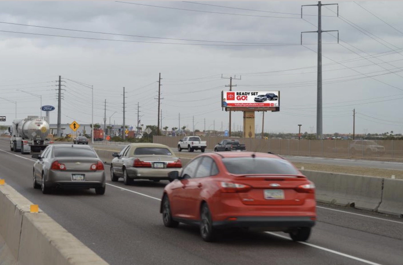 I-10 / 2,000' East of Miller Road - south line, west face Media