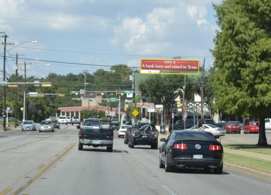 LAMAR BLVD E/S 200' N/O 12TH ST Media