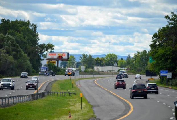 I-81, E/L .4 MI, N/O TAFT RD - NF Media