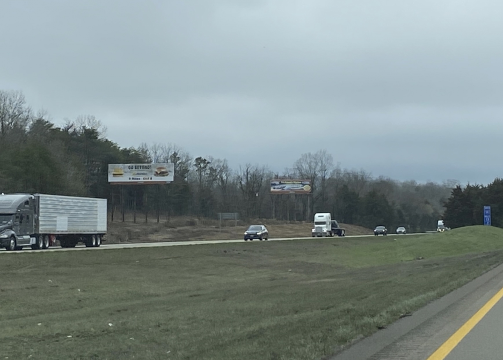 I-81 1.3MI N/O LOWLAND MORRISTOWN EXIT 12 MM 13.3 ES Media