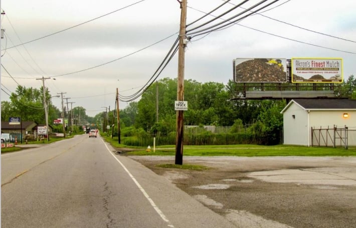 Copley Rd NS 800ft W/O I-77 F/E-4^ Media