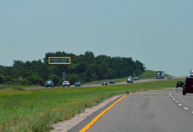 I-35 5.3 MI N/O SH 7, ES/NF Media